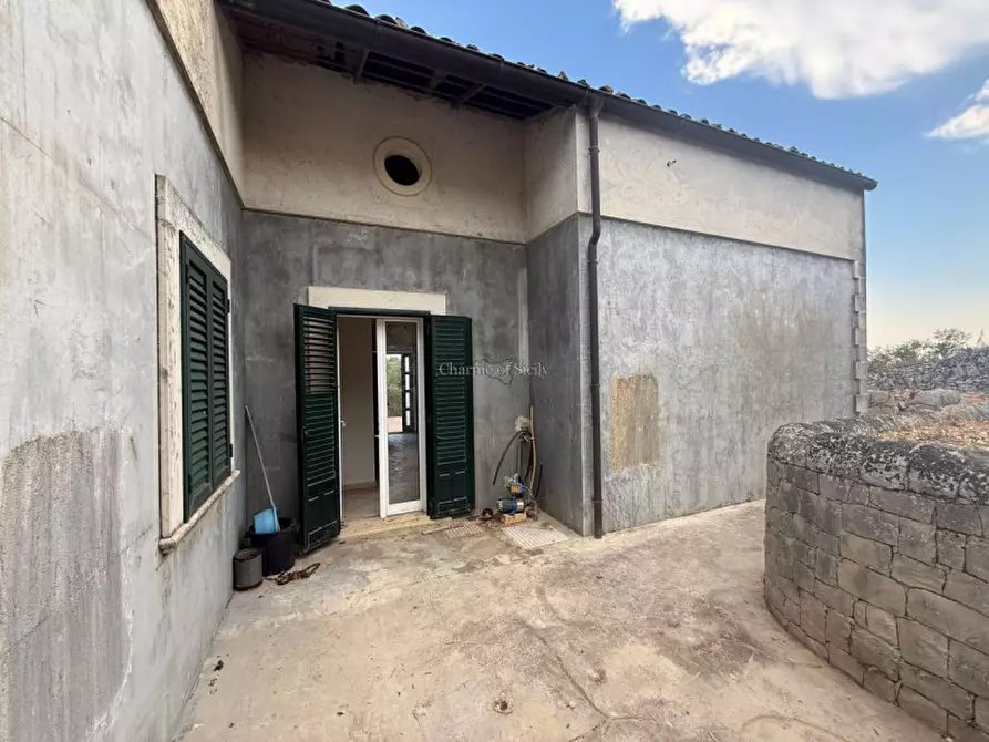 Immagine 70 di Casa indipendente in vendita  a Modica