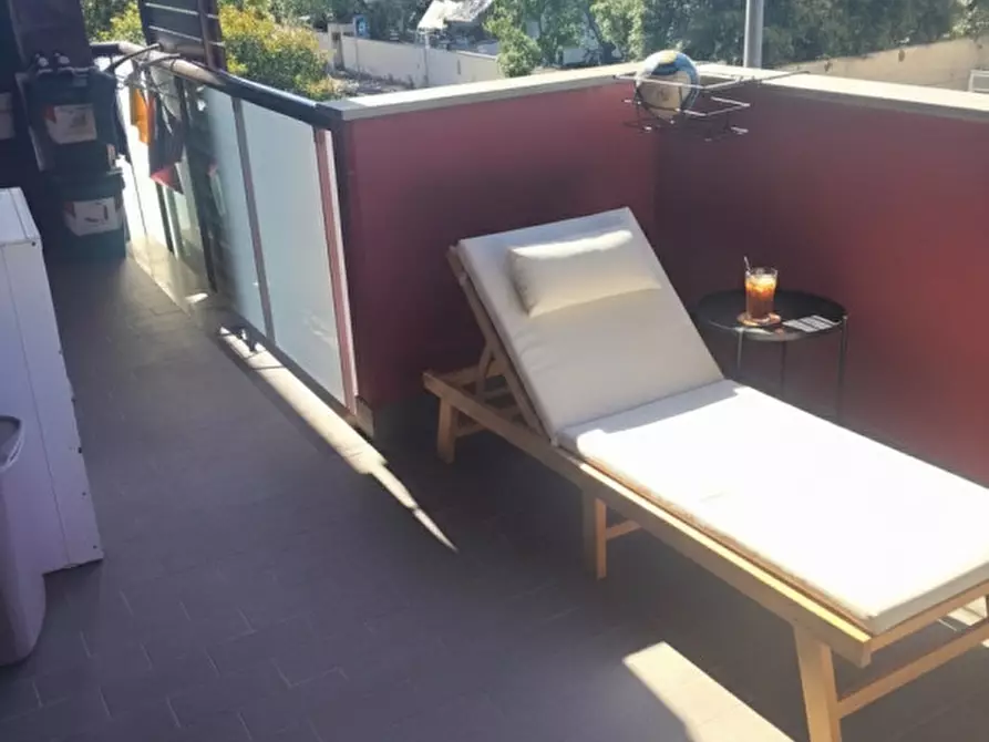 Immagine 4 di Appartamento in vendita  in Via Renuccio Renucci a Livorno