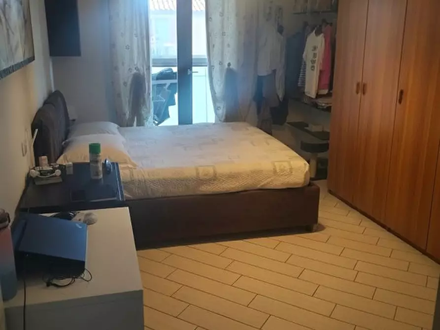 Immagine 11 di Appartamento in vendita  in Via Renuccio Renucci a Livorno