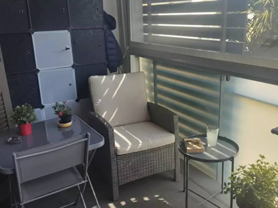 Immagine 12 di Appartamento in vendita  in Via Renuccio Renucci a Livorno