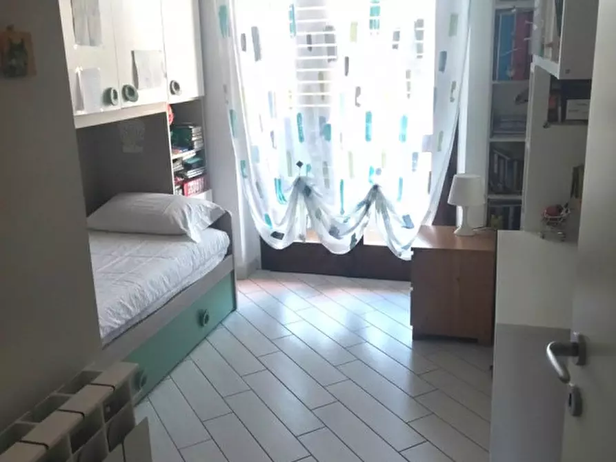 Immagine 13 di Appartamento in vendita  in Via Renuccio Renucci a Livorno