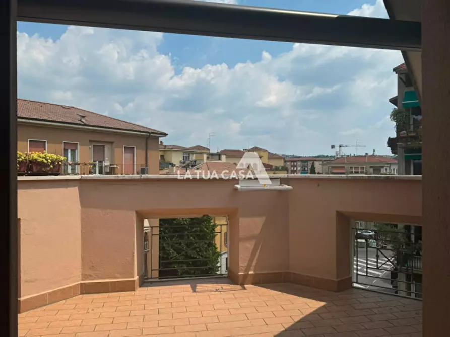 Immagine 8 di Appartamento in vendita  a Verona