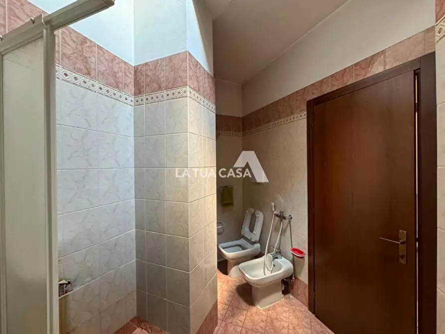 Immagine 14 di Appartamento in vendita  a Verona