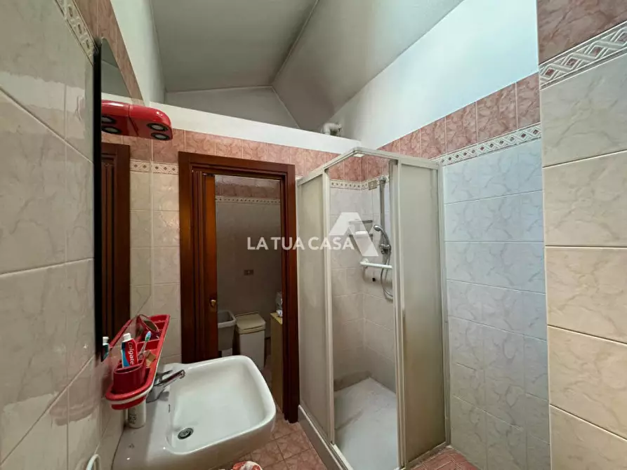 Immagine 15 di Appartamento in vendita  a Verona