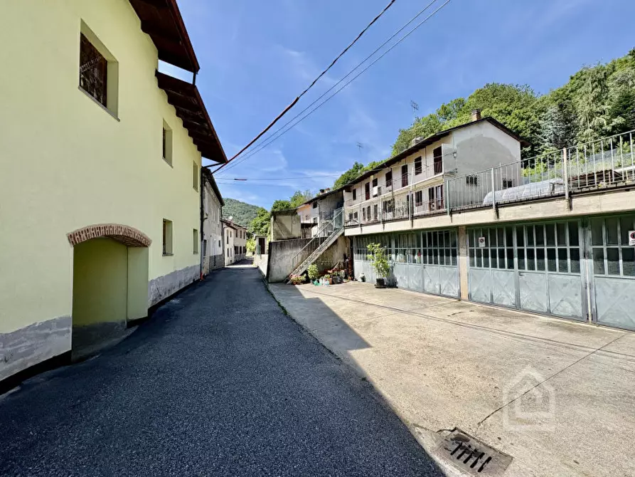 Immagine 40 di Appartamento in vendita  in Borgata Modoprato 31 a Valgioie
