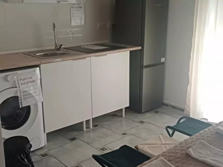 Immagine 4 di Monolocale in affitto  in Via Francesco Saverio Correra  12 a Napoli