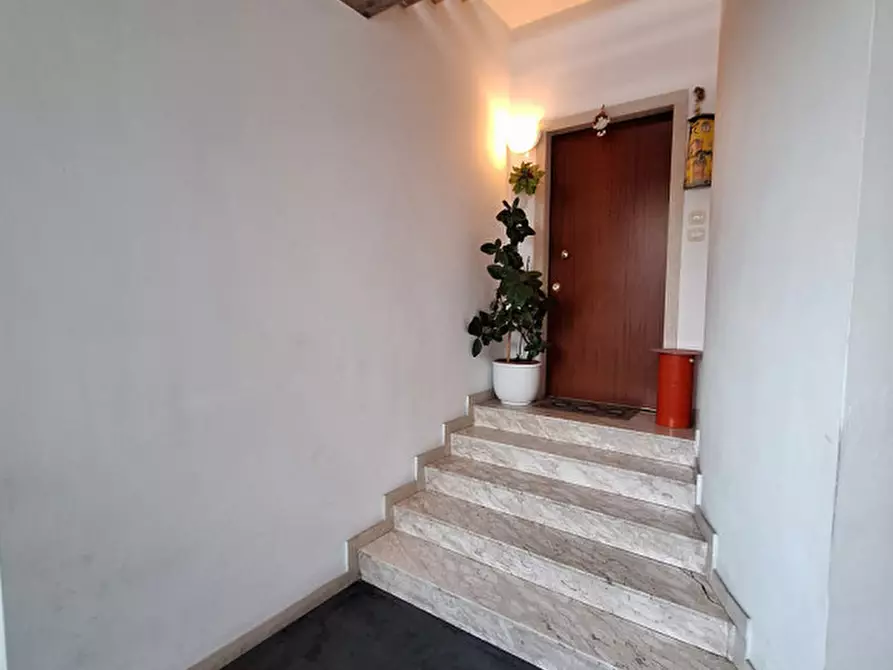 Immagine 2 di Appartamento in vendita  in via Maria Montessori a Rovigo