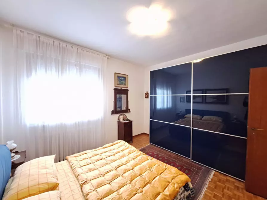 Immagine 14 di Appartamento in vendita  in via Maria Montessori a Rovigo