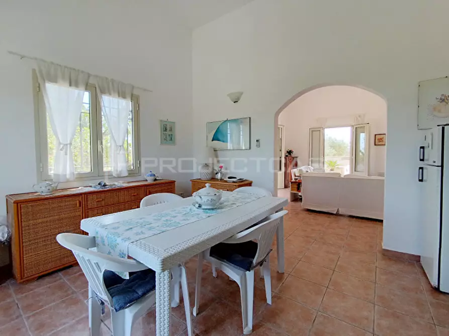 Immagine 12 di Villa in vendita  a Cutrofiano