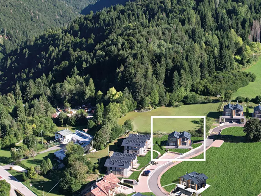 Immagine 4 di Appartamento in vendita  in Via Holl a Roana