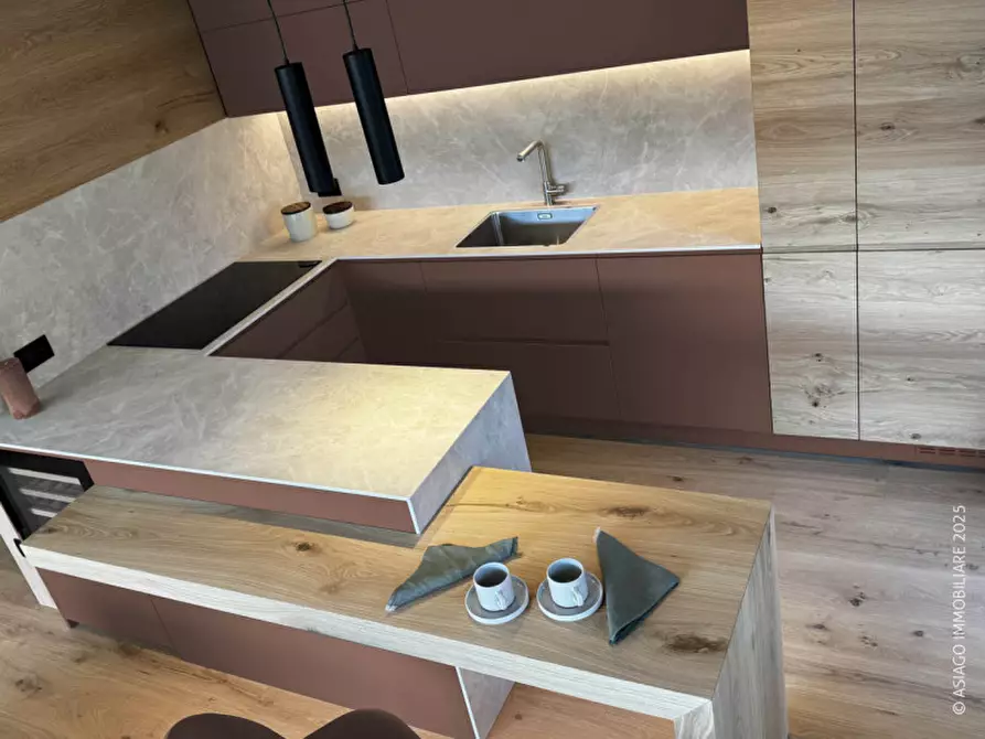 Immagine 17 di Appartamento in vendita  in Via Holl a Roana