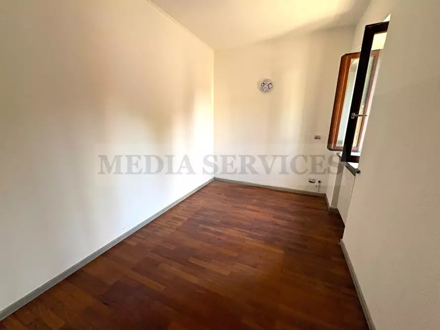 Immagine 6 di Casa bifamiliare in vendita  in via Roma n° 14 a Garlasco