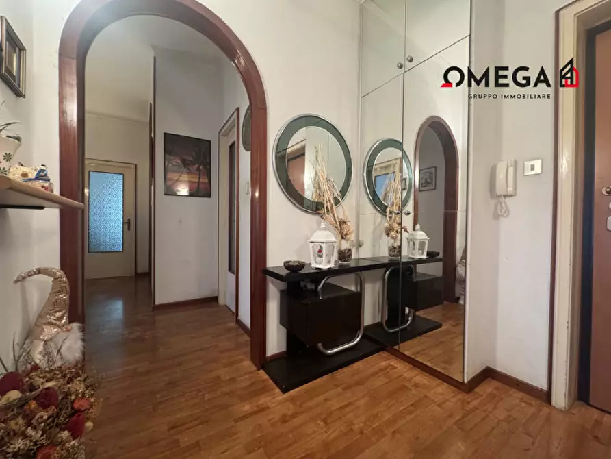 Immagine 5 di Appartamento in vendita  in Via dell'eremo 74 a Trieste