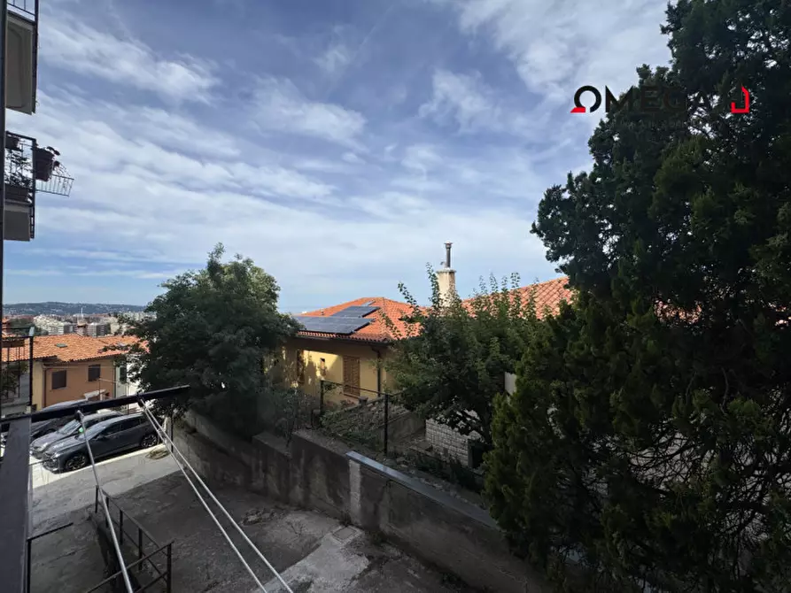 Immagine 13 di Appartamento in vendita  in Via dell'eremo 74 a Trieste