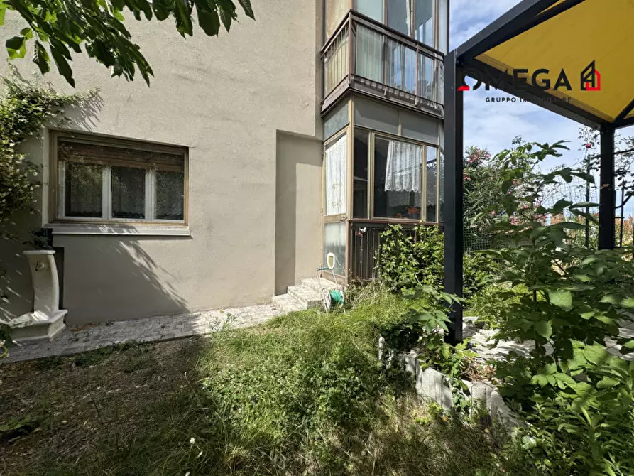 Immagine 28 di Appartamento in vendita  in Via dell'eremo 74 a Trieste