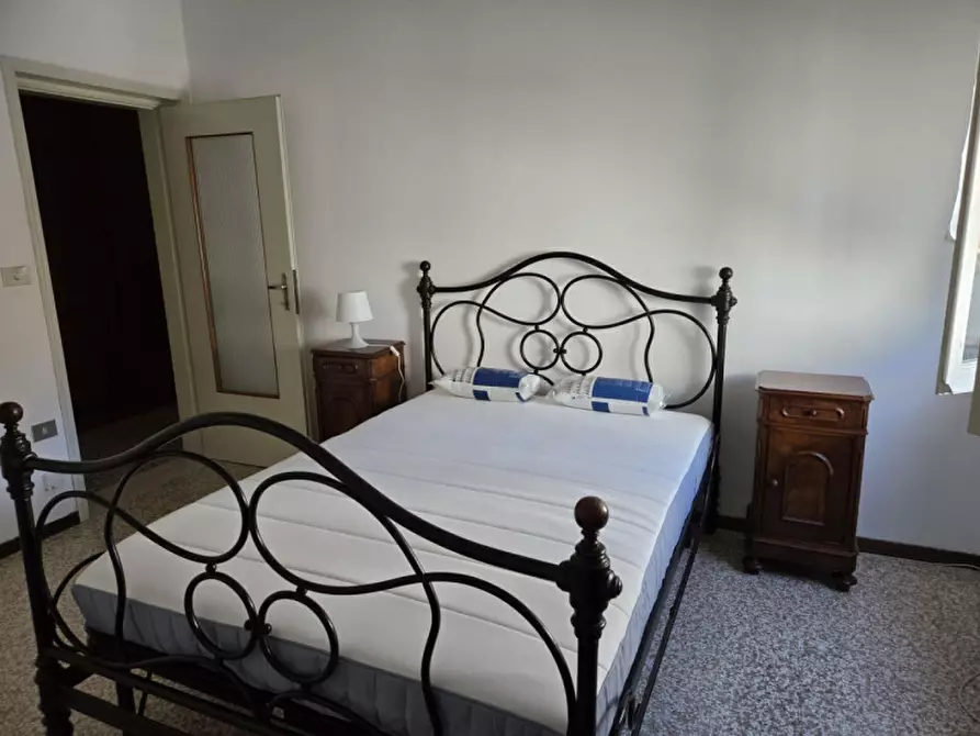 Immagine 16 di Camera in affitto  in Via Torrente Parmossa, 18 a Parma