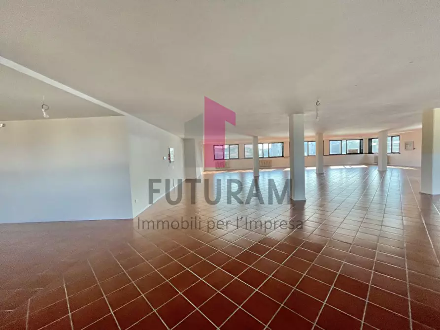 Immagine 4 di Ufficio in affitto  in Via Passarin, 6 a Bassano Del Grappa