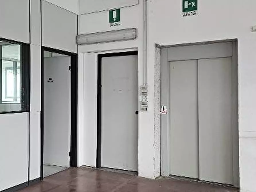 Immagine 6 di Capannone industriale in affitto  in Via Alcide de Gasperi a Saccolongo