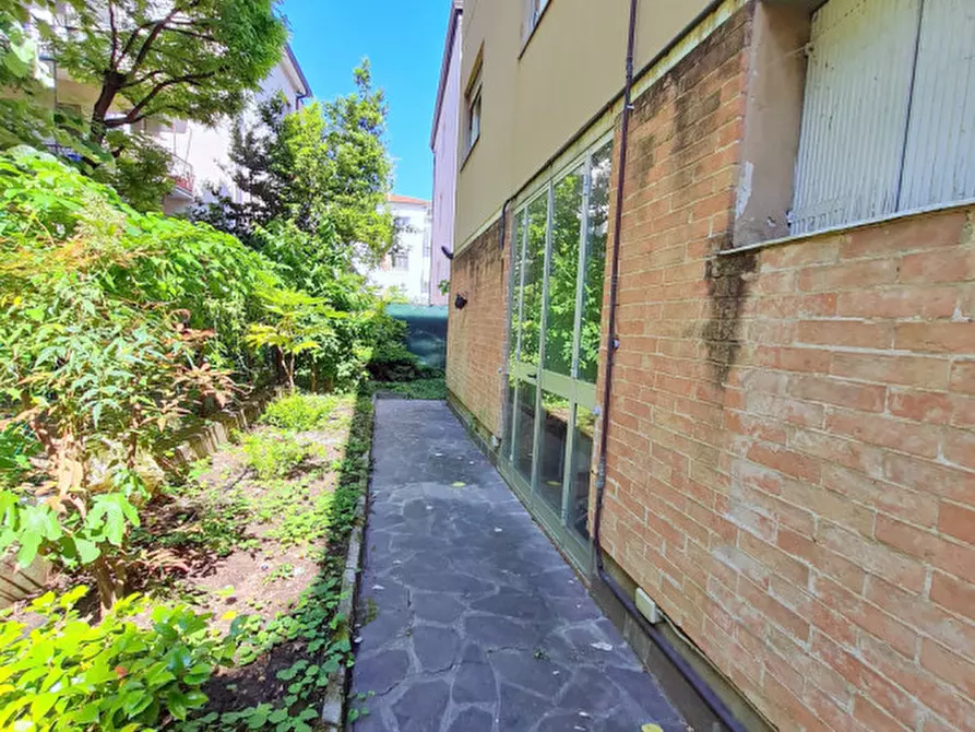 Immagine 10 di Appartamento in vendita  in VIA MARCO POLO a Padova