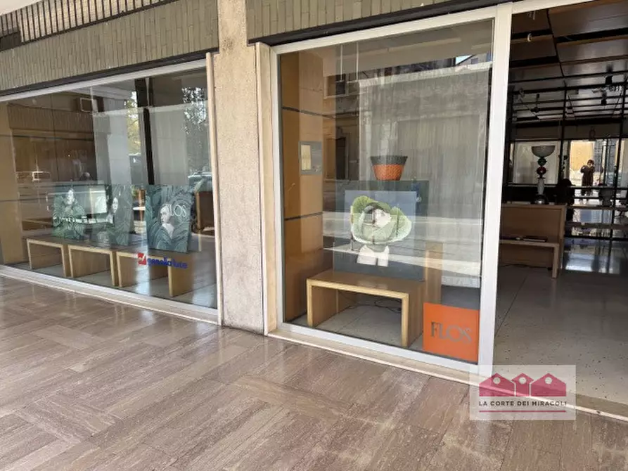 Immagine 5 di Negozio in affitto  in Viale Giuseppe Verdi a Vicenza