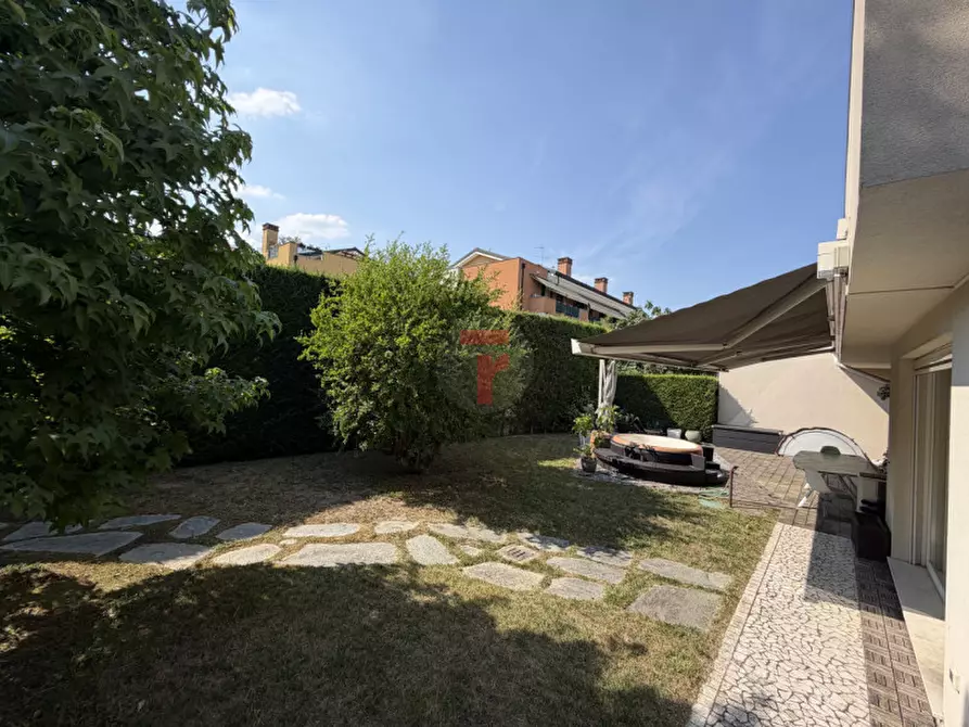 Immagine 35 di Casa trifamiliare in vendita  in Via Tono Zancanaro a Padova