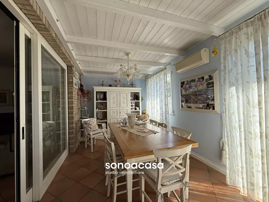 Immagine 4 di Casa bifamiliare in vendita  in Via Paolo Ferrari, 11 a Mondolfo