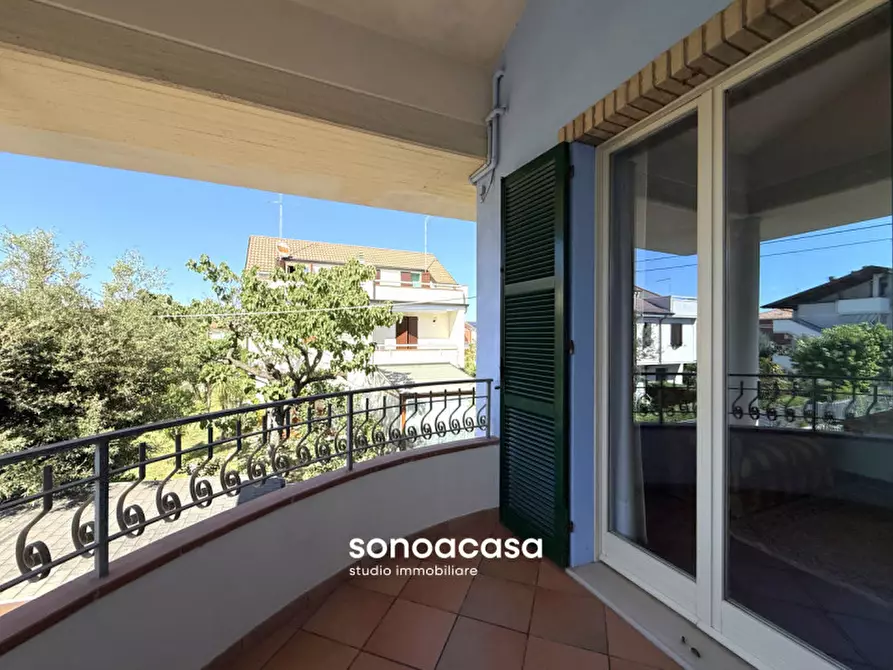 Immagine 27 di Casa bifamiliare in vendita  in Via Paolo Ferrari, 11 a Mondolfo