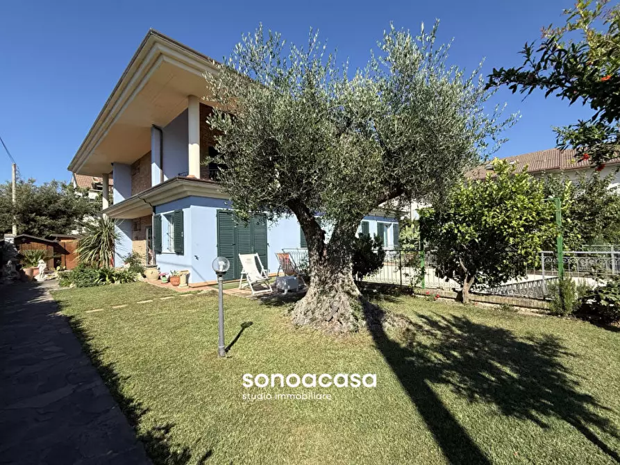 Immagine 43 di Casa bifamiliare in vendita  in Via Paolo Ferrari, 11 a Mondolfo