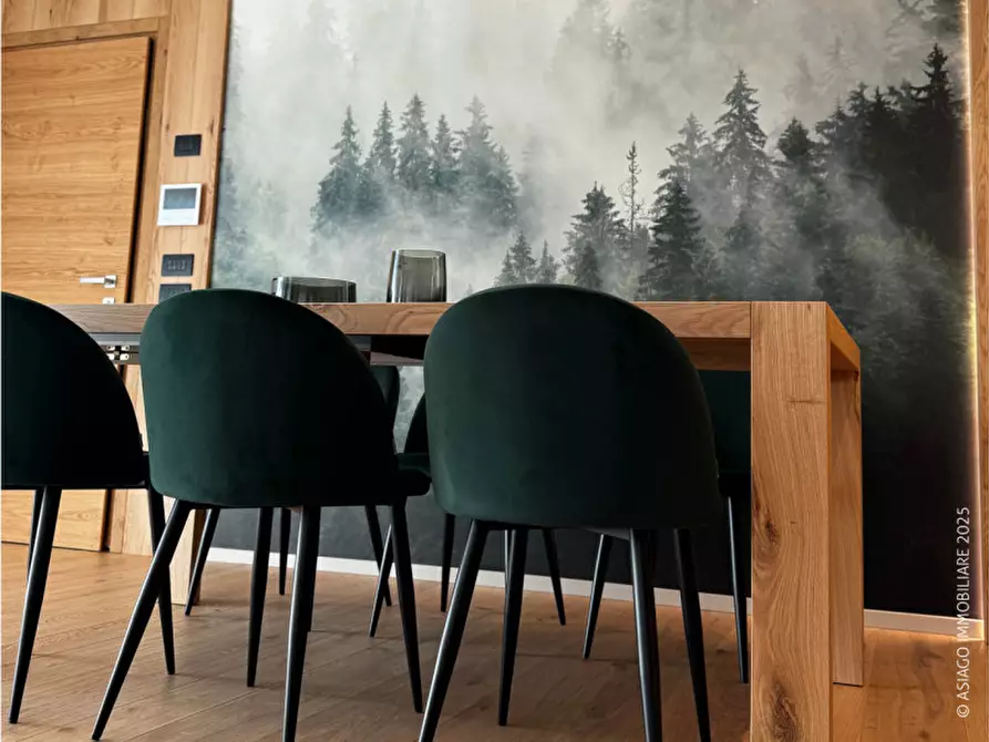 Immagine 11 di Appartamento in vendita  in Via Lamara a Asiago