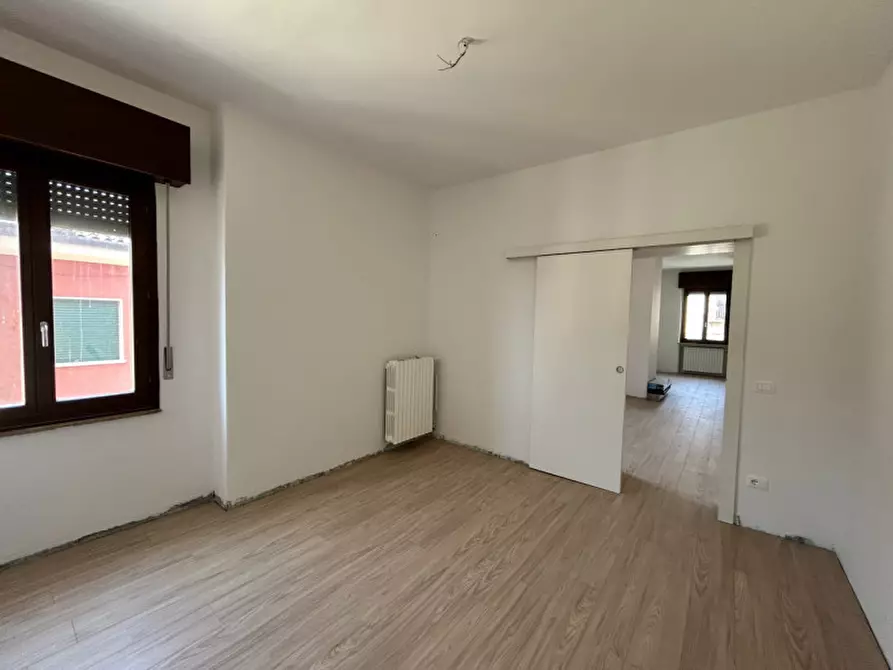 Immagine 8 di Appartamento in vendita  in Via sei Novembre a Sant'ambrogio Di Valpolicella