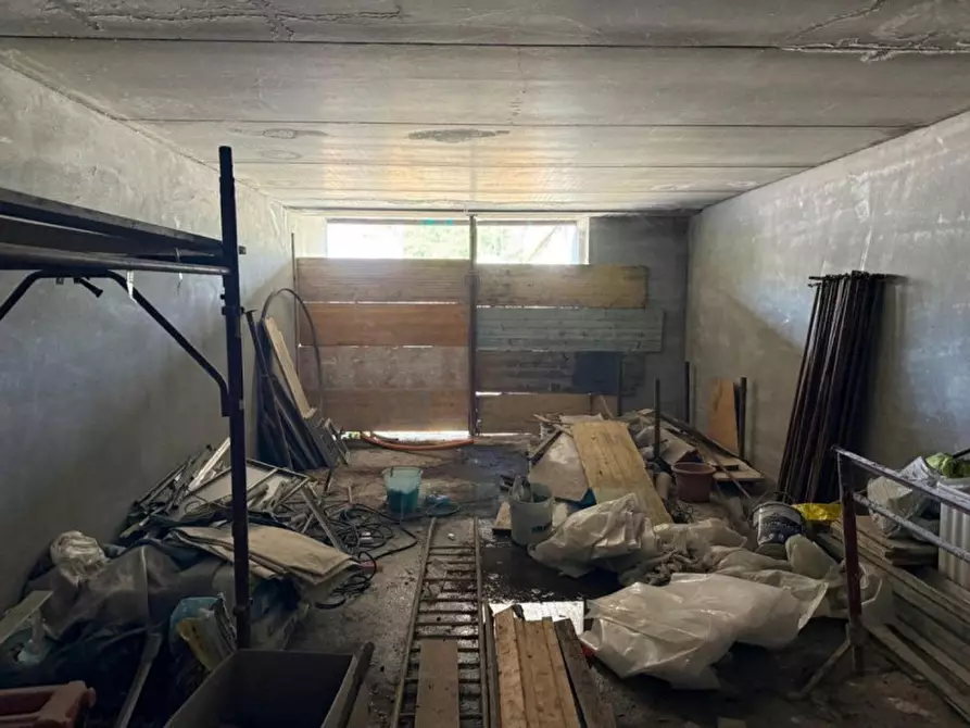 Immagine 23 di Villa in vendita  in Via delle Valli, 24033 Calusco d'Adda BG, Italia a Calusco D'adda