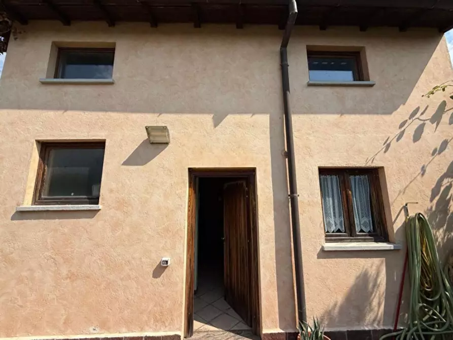 Immagine 27 di Villa in vendita  in Via delle Valli, 24033 Calusco d'Adda BG, Italia a Calusco D'adda
