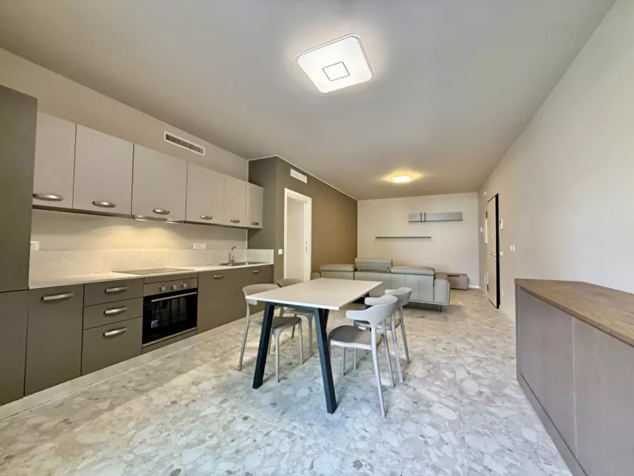Immagine 5 di Appartamento in affitto  in Vicolo Casara 15 a Lazise