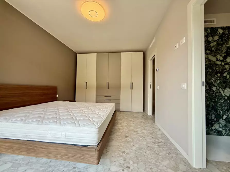 Immagine 13 di Appartamento in affitto  in Vicolo Casara 15 a Lazise