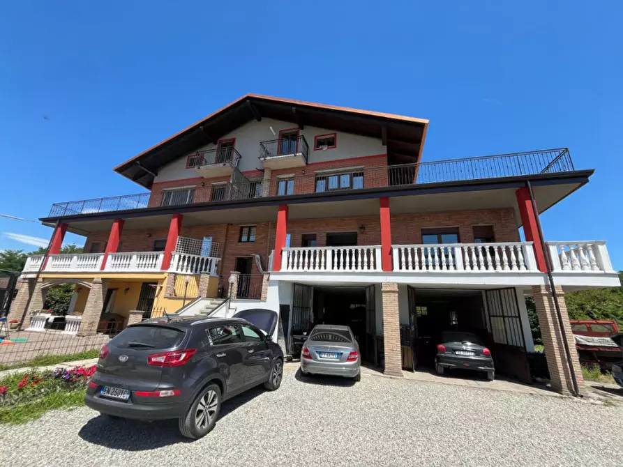 Immagine 8 di Appartamento in vendita  in Strada del Valentino, 19 a Bosconero