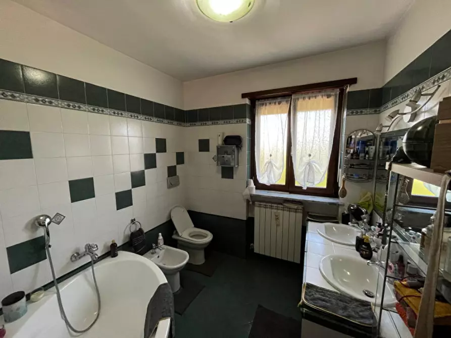 Immagine 26 di Appartamento in vendita  in Strada del Valentino, 19 a Bosconero