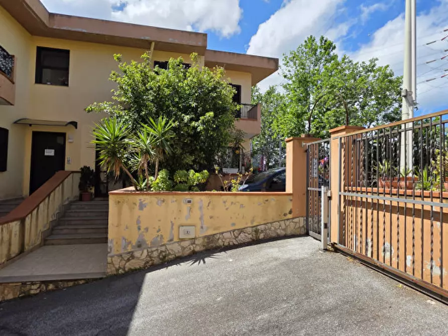 Immagine 30 di Villa in vendita  in Via Pace Giammoro,74 a Pace Del Mela