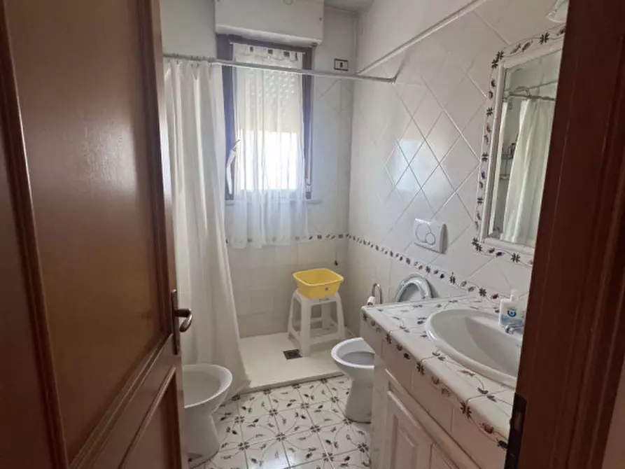 Immagine 10 di Appartamento in vendita  in Via Eudo Giulioli a Roma