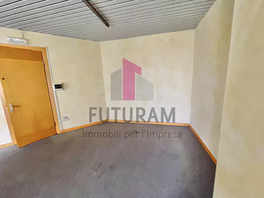 Immagine 9 di Ufficio in affitto  a Arcugnano