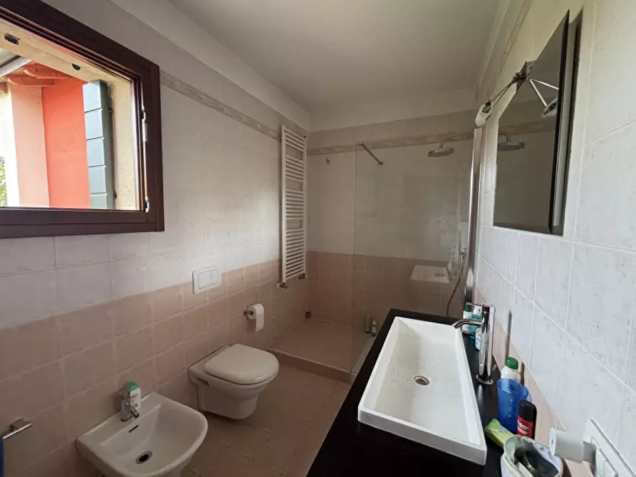 Immagine 15 di Casa trifamiliare in vendita  in Via Toscanini a Mestrino