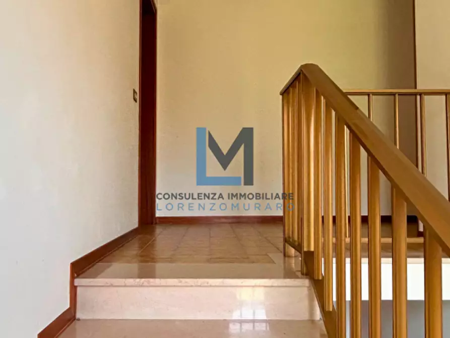 Immagine 12 di Casa indipendente in vendita  a Montebelluna