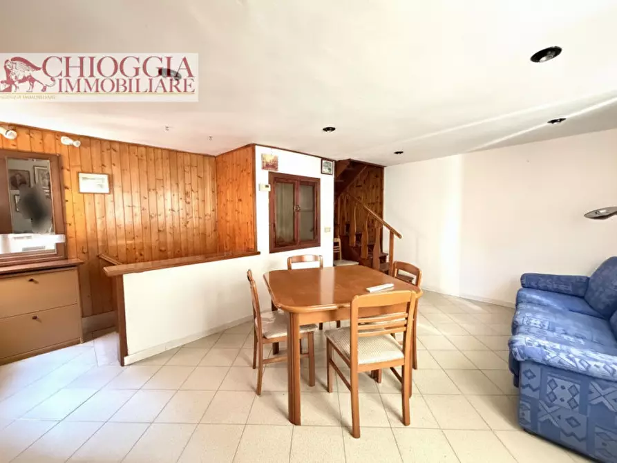 Immagine 2 di Casa indipendente in vendita  in Calle Donaggio a Chioggia
