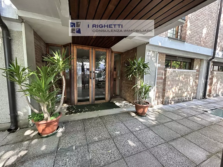 Immagine 14 di Appartamento in affitto  in Viale Alessandro Manzoni a Verona
