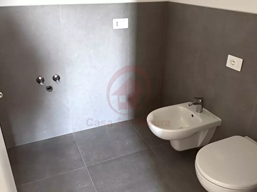 Immagine 10 di Appartamento in vendita  in Via Frà Paolo Sarpi a Padova