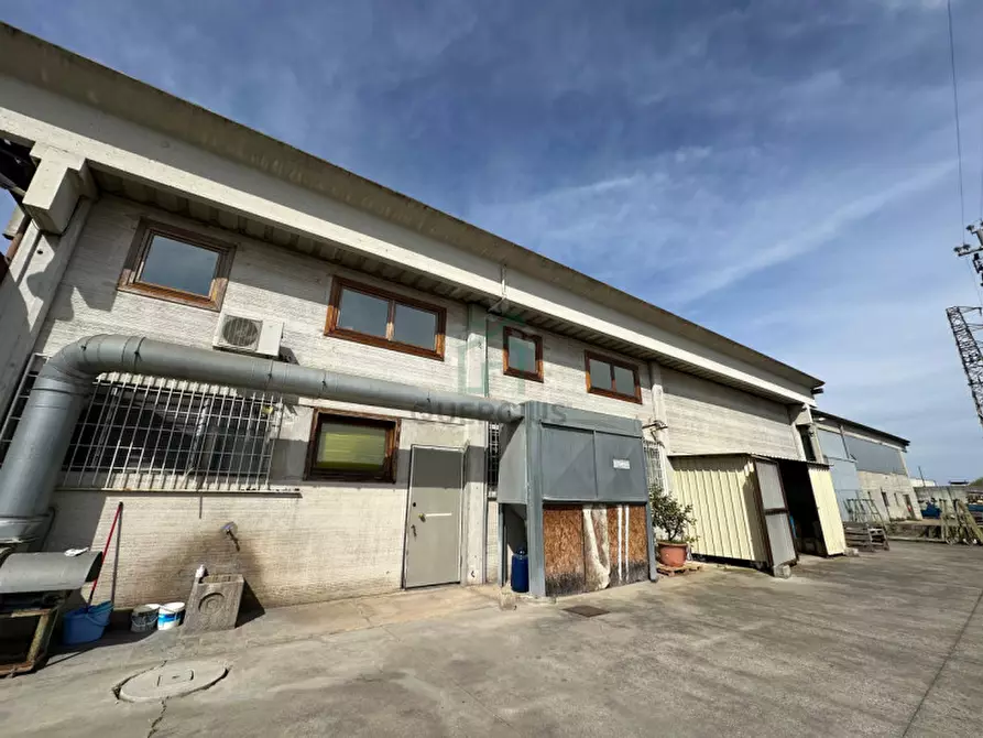 Immagine 13 di Capannone industriale in vendita  in Via Ritonda a San Bonifacio