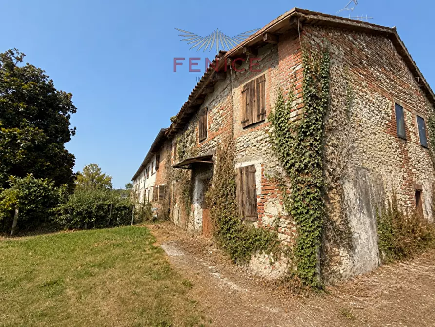 Immagine 2 di Rustico / casale in vendita  in Via Schiavonesca Nuova 83 a Nervesa Della Battaglia