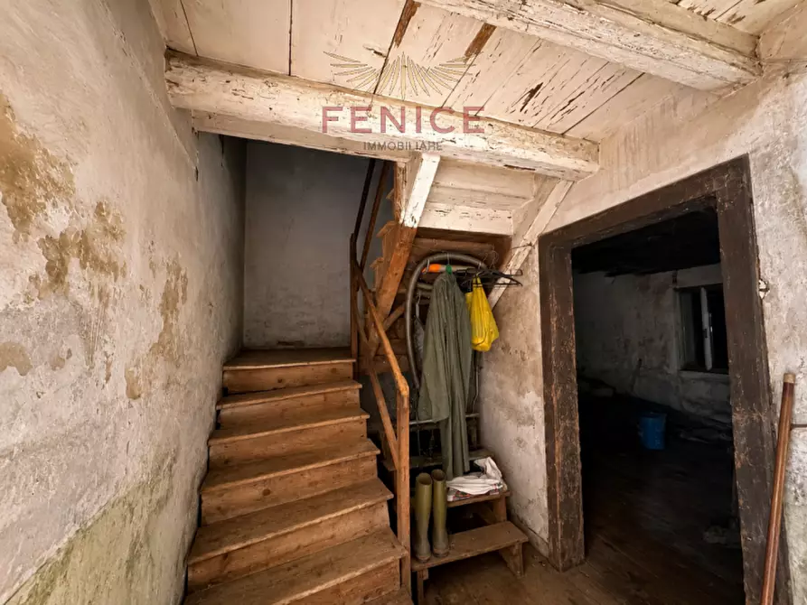 Immagine 8 di Rustico / casale in vendita  in Via Schiavonesca Nuova 83 a Nervesa Della Battaglia