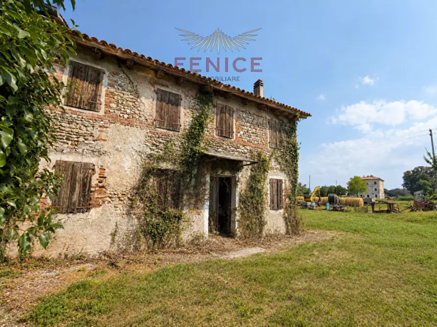 Immagine 11 di Rustico / casale in vendita  in Via Schiavonesca Nuova 83 a Nervesa Della Battaglia