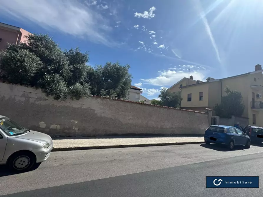 Immagine 1 di Terreno in vendita  in Via Giovanni Bruno a Sassari