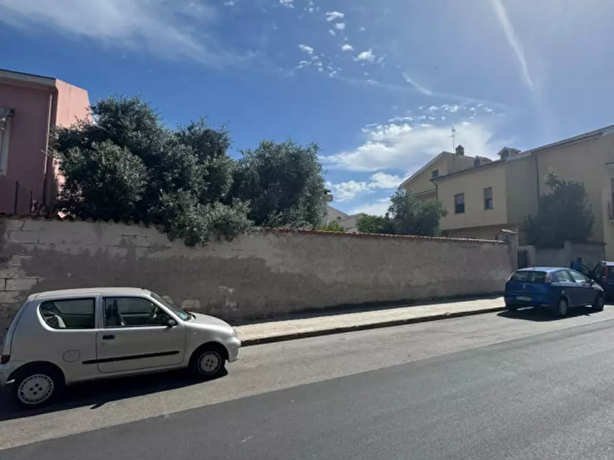 Immagine 2 di Terreno in vendita  in Via Giovanni Bruno a Sassari
